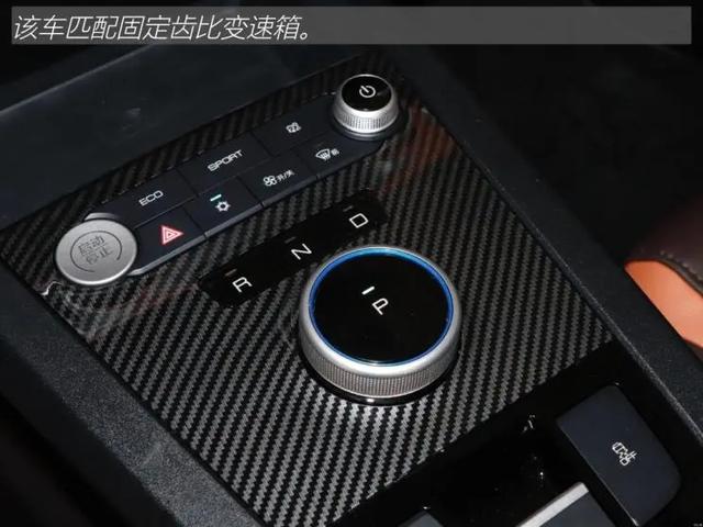 比亚迪e2：高颜值+好停车+成本低，起售不到9万的国货精品在这