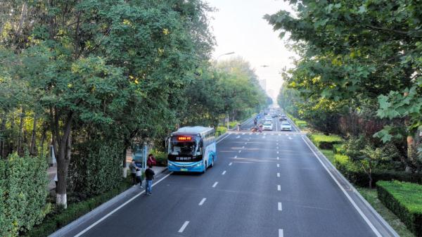 河北廊坊至北京又开通11条支线通勤“定制快巴”