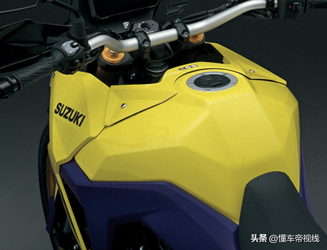 新车｜售11.98万元，全新铃木V-STROM 800DE上市，宝马F 850 GS同级