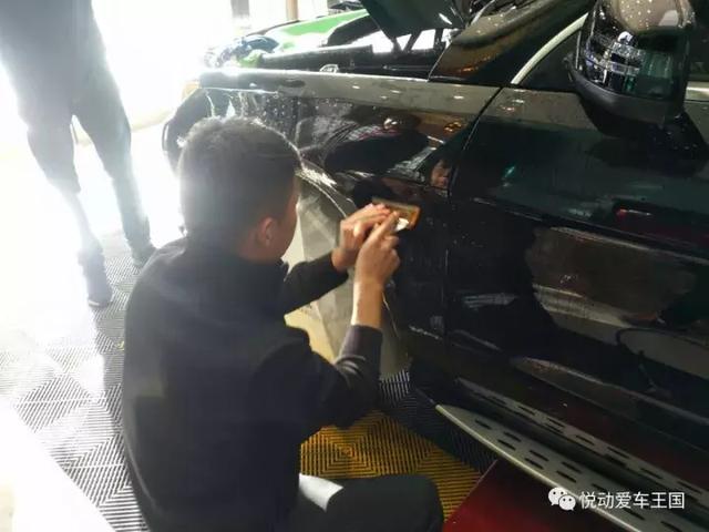 西宁奔驰GLS450和路虎星脉施工隐形车衣