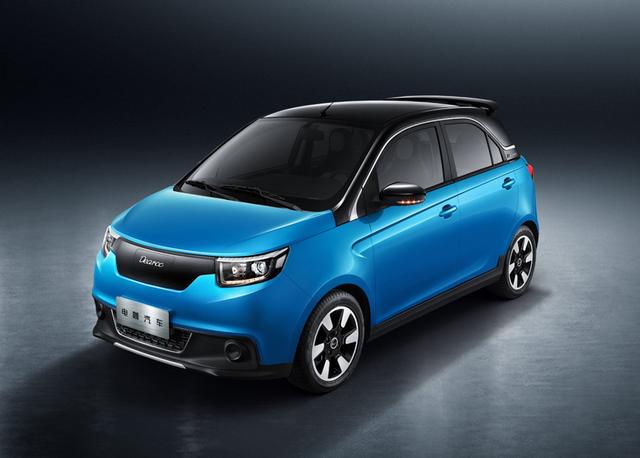 曾经的东南旗舰车型——电咖EV10，6万的续航仅255km，不够看