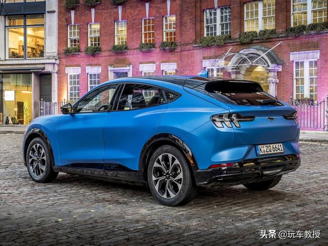 售价40万的纯电动Mustang，一发售就抢空，为啥这么火？