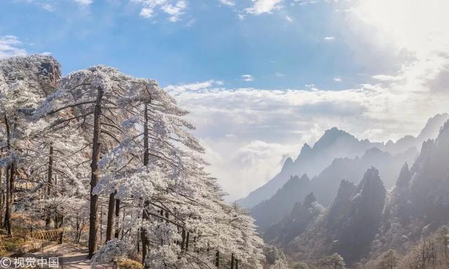 “黄金旅游线”杭黄高铁今日开通！160分钟车程，二等座不到200元，还有景点优惠等着你