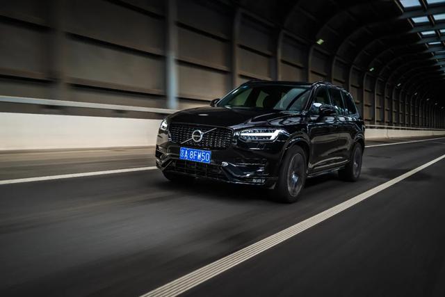 沃尔沃XC90：主动安全全系标配！19个扬声器体验“天籁之音”