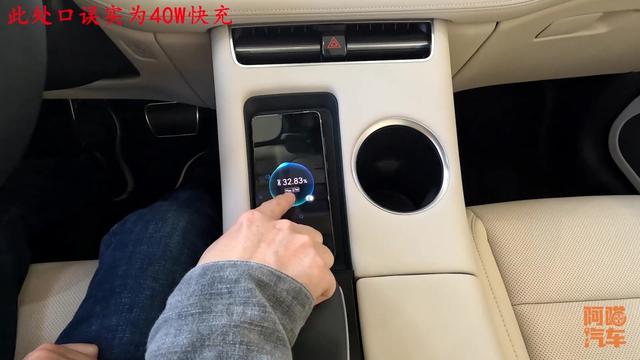 华为问界M5实车体验，华为加持的汽车，到底赋能了什么