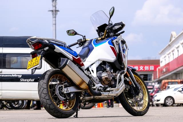 长途和越野哪个是你的菜？试驾本田非双CRF1100L