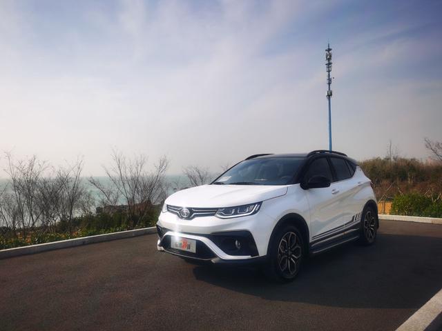 深度试驾东南DX5，6.99万起的家用SUV，真的比同级别好吗