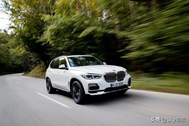 试驾全新X5 xDrive45e：它是混动SUV中最值得入手的吗？