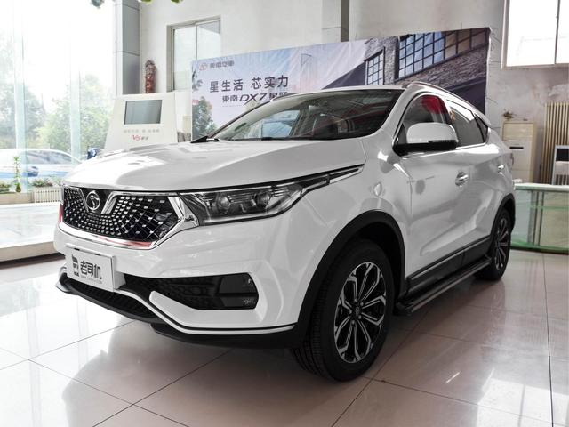 拥有197马力1.5T发动机的SUV，带你看东南DX7