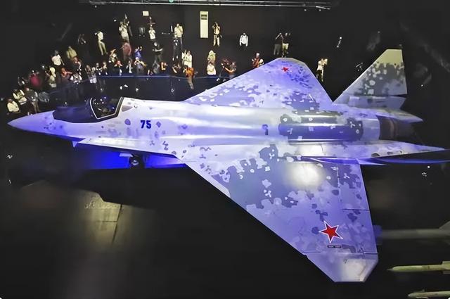 苏75仅售3000万，俄罗斯“低价对标”F35，邀约印度为何遭冷眼？