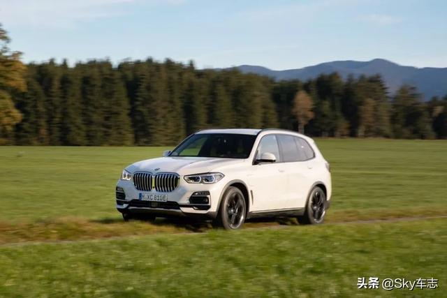 试驾全新X5 xDrive45e：它是混动SUV中最值得入手的吗？