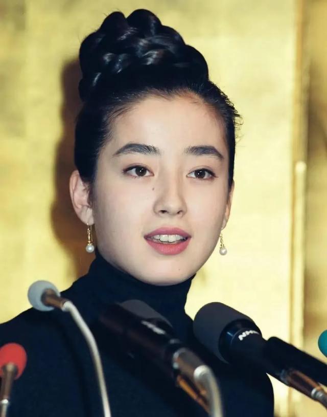 岛国影坛最漂亮的10位70后女演员，曾经的女神酒井法子、宫泽理惠