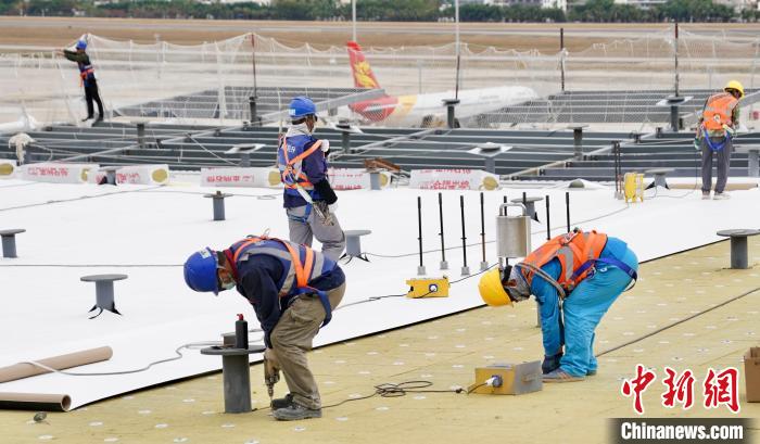 三亚凤凰国际机场三期改扩建项目加快建设