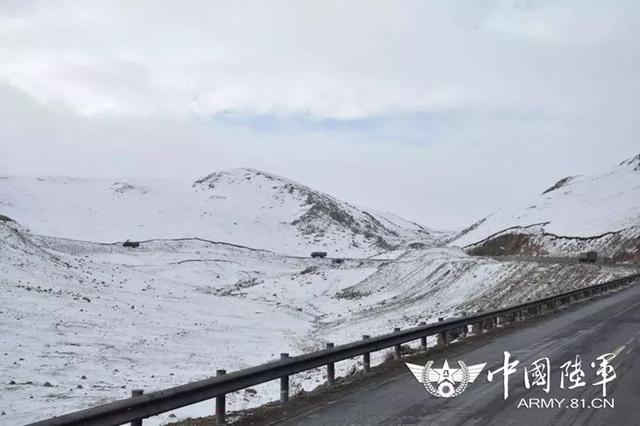 奋斗季，汽车兵将青春绽放雪域“天路”