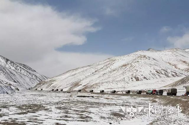 奋斗季，汽车兵将青春绽放雪域“天路”