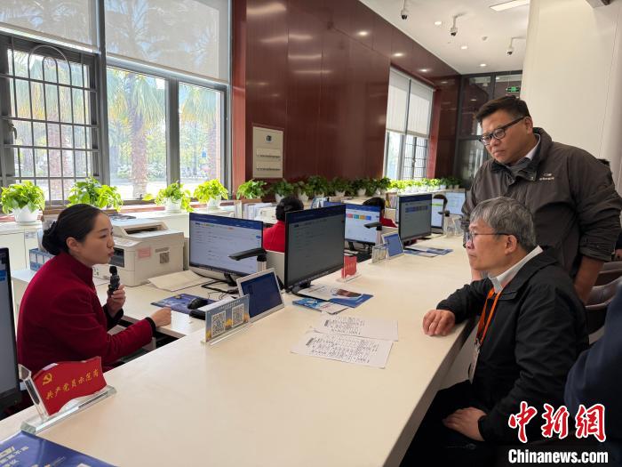 台湾高雄大学师生云南开展法学参访交流