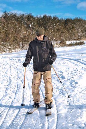 杨贵媚雪地泡汤「旁边全是男人」！　严艺文满意风田赞：我可以