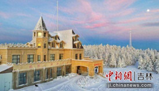 安图长白山雪岭：“雪国仙境”等君来