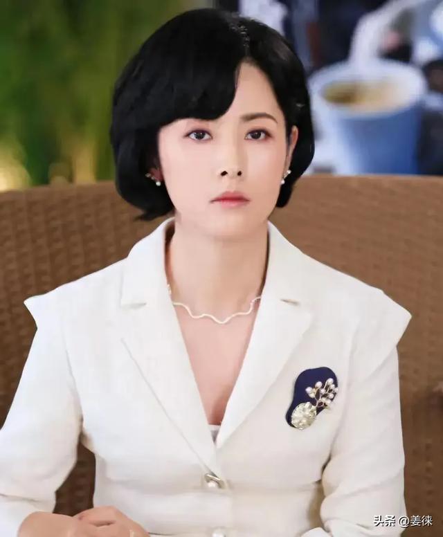 与田亮离婚后，独自陪儿子长大，如今苦尽甘来