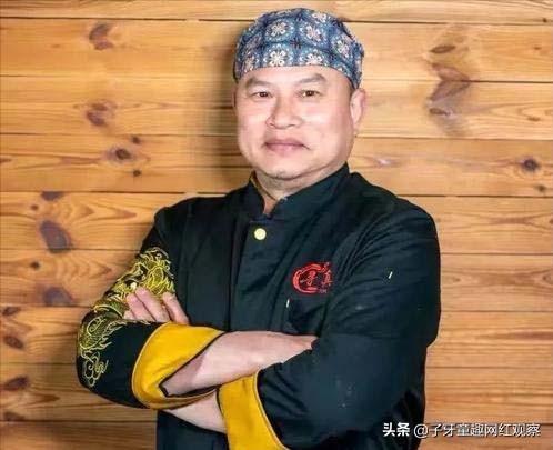 创业半生却回归厨房，「寻真味」佬美，一鸭九吃的爆红之路