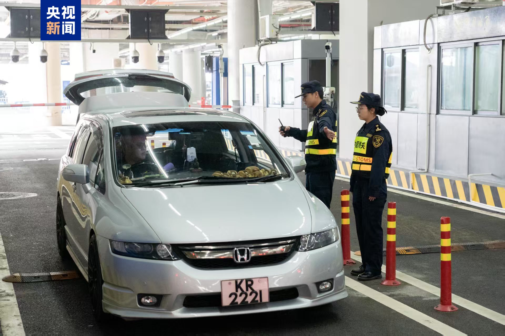 港澳居民“北上”！途经珠海公路口岸港澳单牌车突破500万辆次